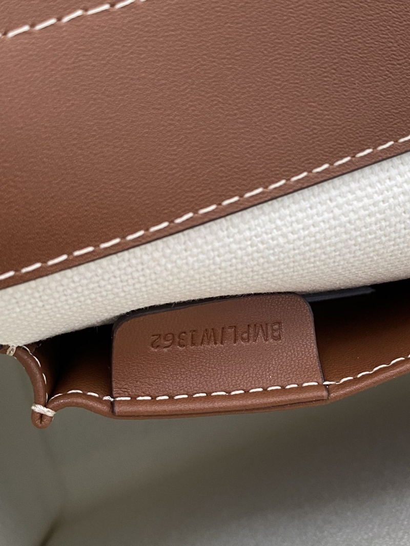 Bv*b*rry satchel bags